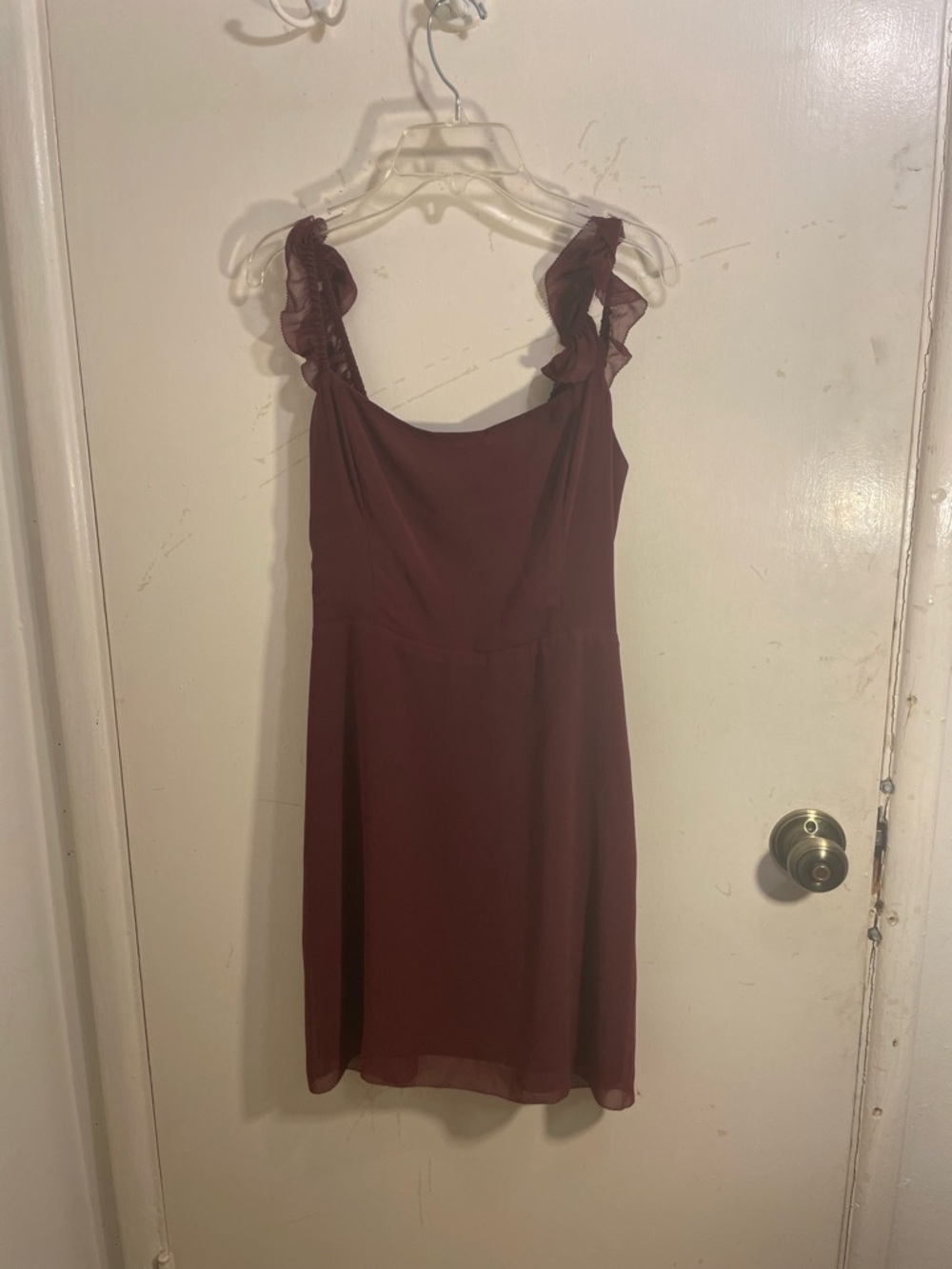 Wilfred Aritzia Burgundy Ruffle Strap Mini Dress